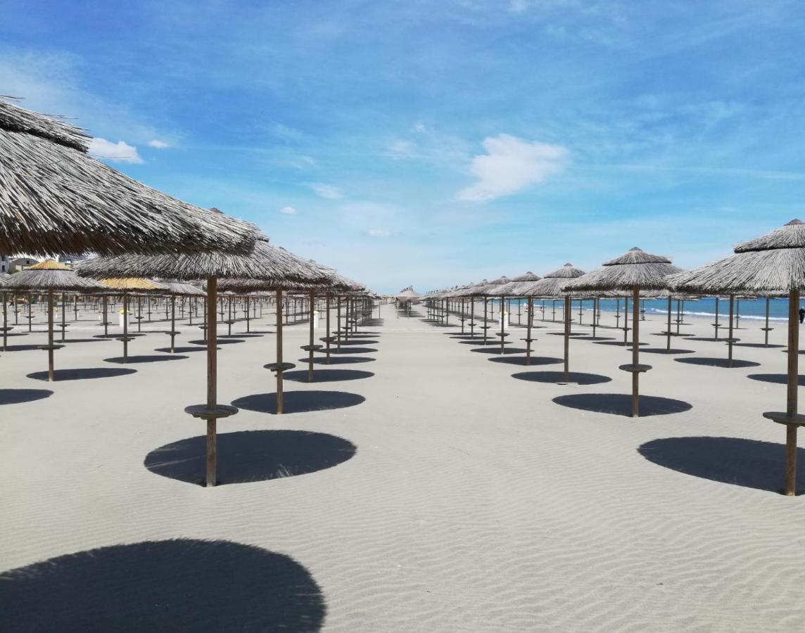 Appartamento Centralissimo Zona Terme Margherita Di Savoia Luaran gambar