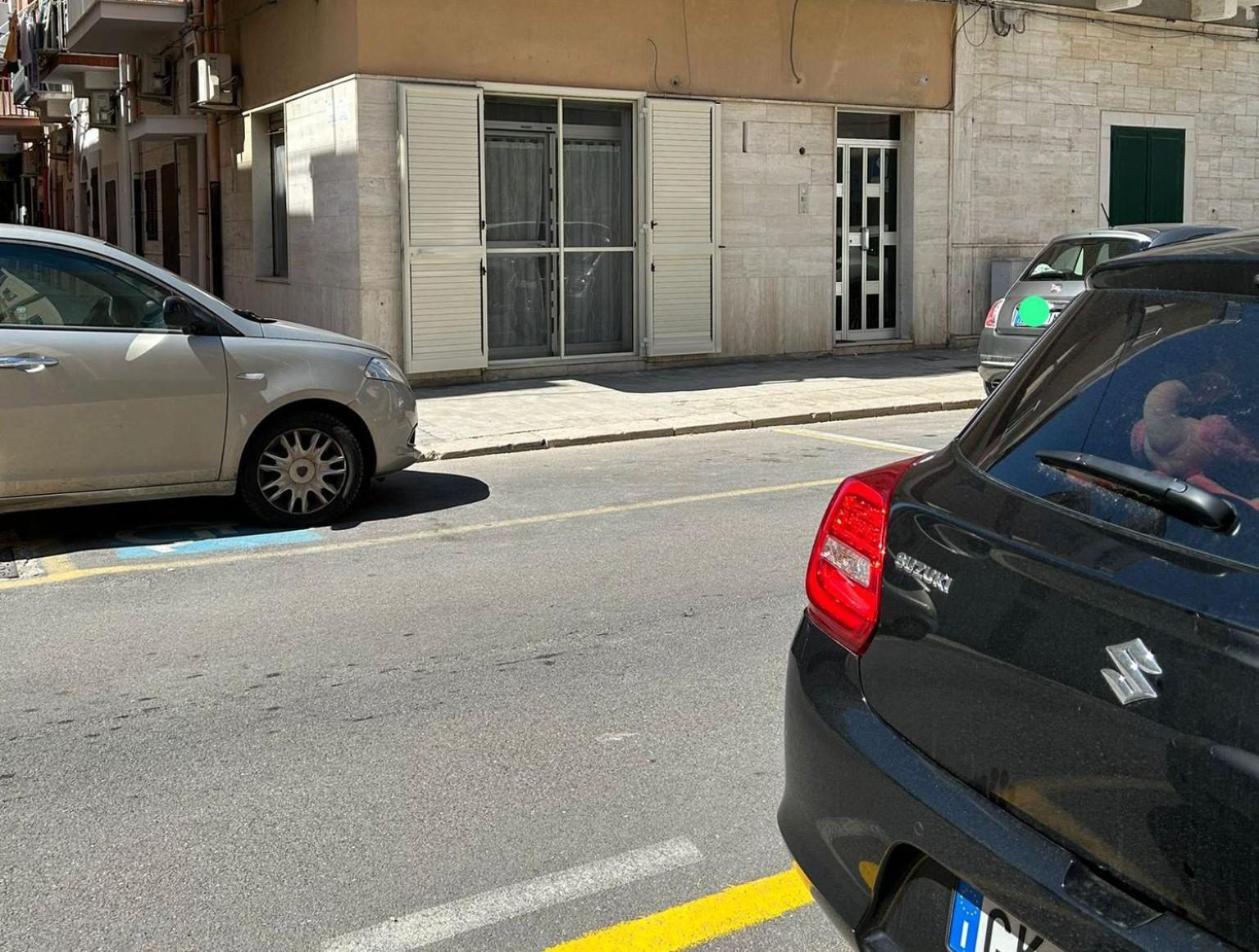 Appartamento Centralissimo Zona Terme Margherita Di Savoia Luaran gambar